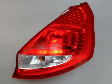FEU ARRIERE DROIT FORD FIESTA