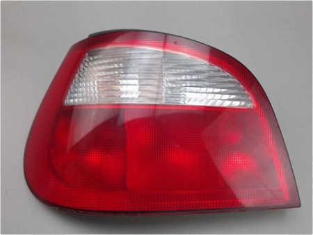 FEU ARRIERE GAUCHE  RENAULT MEGANE