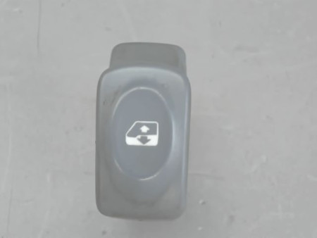 COMMANDE LEVE-GLACE PORTE AVG RENAULT TWINGO