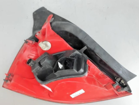 FEU ARRIERE DROIT RENAULT MEGANE