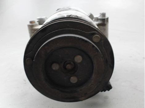 COMPRESSEUR AIR CONDITIONNE FORD FOCUS