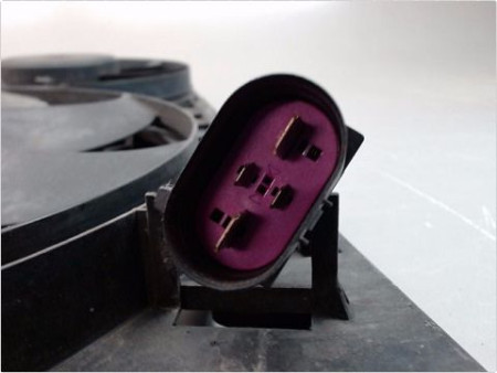 MOTEUR VENTILATEUR RADIATEUR VOLKSWAGEN GOLF V 2003-2009