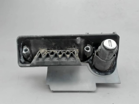 POIGNEE EXTERIEURE PORTE BATTANTE GAUCHE VOLKSWAGEN TRANSPORT