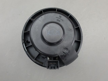 MOTEUR VENTILATEUR CHAUFFAGE FORD FOCUS