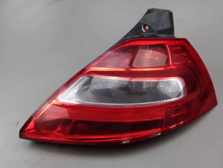 FEU ARRIERE DROIT RENAULT MEGANE