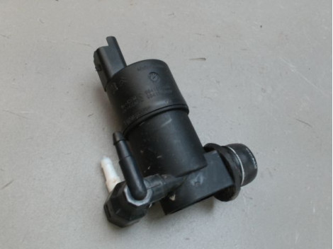 POMPE LAVE-GLACE AVANT RENAULT KANGOO