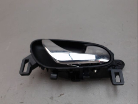 POIGNEE INTERIEURE PORTE ARRIERE DROIT RENAULT KADJAR