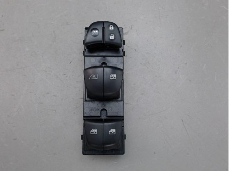 COMMANDE LEVE-GLACE PORTE AVG RENAULT KADJAR