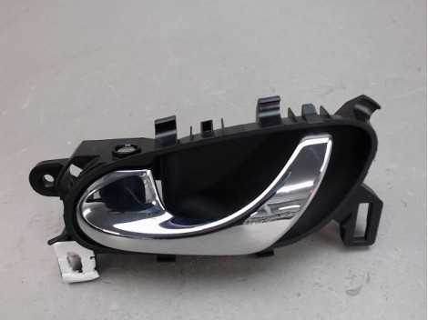 POIGNEE INTERIEURE PORTE AVANT GAUCHE RENAULT KADJAR