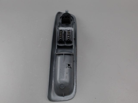 COMMANDE LEVE-GLACE PORTE AVG RENAULT TWINGO