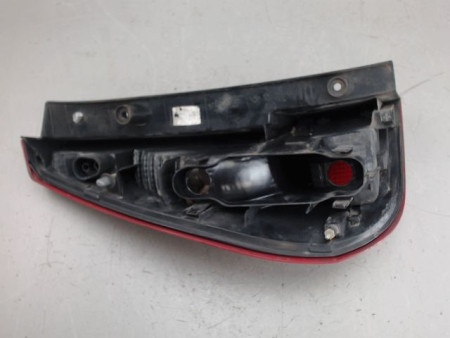 FEU ARRIERE DROIT RENAULT MEGANE