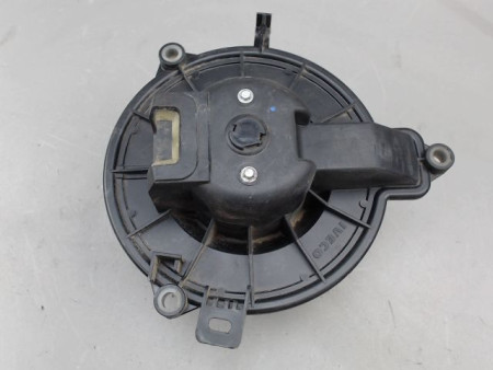 MOTEUR VENTILATEUR CHAUFFAGE IVECO 35C13