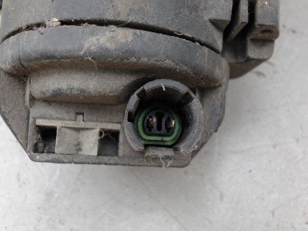 PHARE ANTIBROUILLARD AVANT DROIT RENAULT CLIO