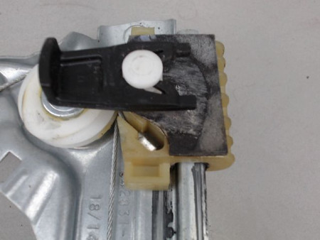 MECANISME LEVE-GLACE AVANT GAUCHE RENAULT MEGANE