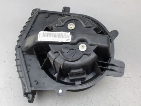 MOTEUR VENTILATEUR CHAUFFAGE RENAULT MEGANE