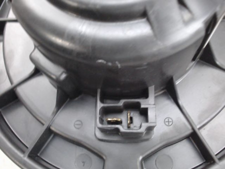 MOTEUR VENTILATEUR CHAUFFAGE TOYOTA COROLLA