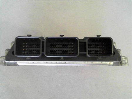 CALCULATEUR MOTEUR PEUGEOT 207 5P