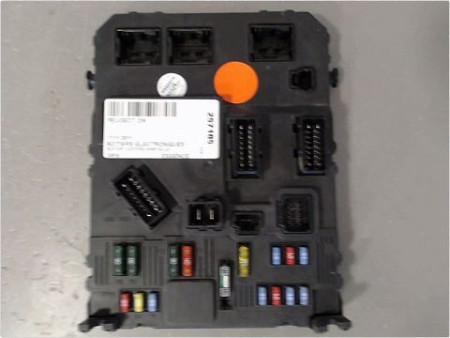 BOITIER GESTION HABITACLE PEUGEOT 206