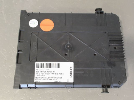 BOITIER GESTION HABITACLE PEUGEOT 308 II 13-17