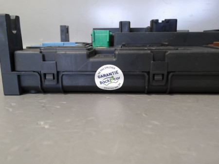 BOITIER GESTION HABITACLE PEUGEOT 208 12-15