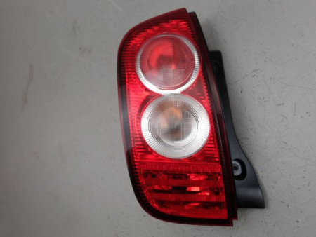 FEU ARRIERE GAUCHE  NISSAN MICRA