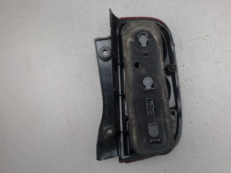 FEU ARRIERE GAUCHE  NISSAN MICRA