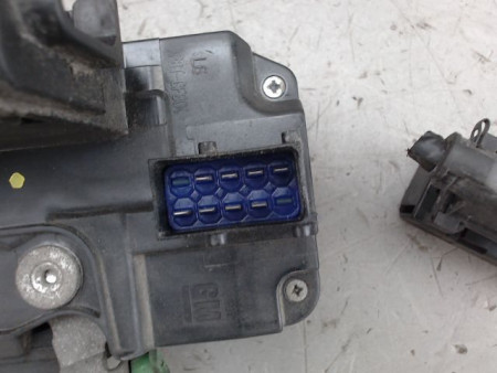 SYSTEME CONDAMNATION AVANT GAUCHE OPEL ZAFIRA