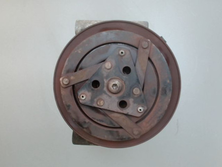 COMPRESSEUR AIR CONDITIONNE NISSAN ALMERA