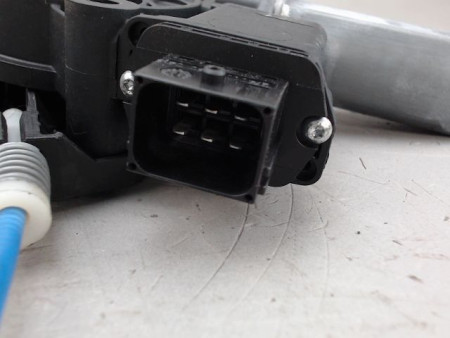 MECANISME LEVE-GLACE AVANT GAUCHE OPEL CORSA