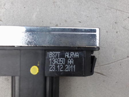 BOUTON DE WARNING FORD S-MAX
