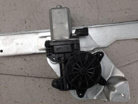 MECANISME LEVE-GLACE AVANT DROIT DACIA DUSTER