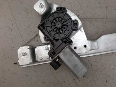 MECANISME LEVE-GLACE ARRIERE DROIT DACIA DUSTER