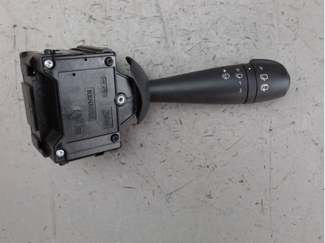 COMMANDE ESSUIE GLACE DACIA DUSTER