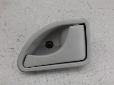 POIGNEE INTERIEURE PORTE AVANT DROIT RENAULT KANGOO