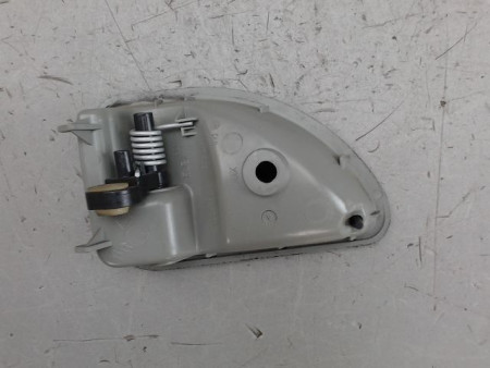 POIGNEE INTERIEURE PORTE AVANT DROIT RENAULT KANGOO
