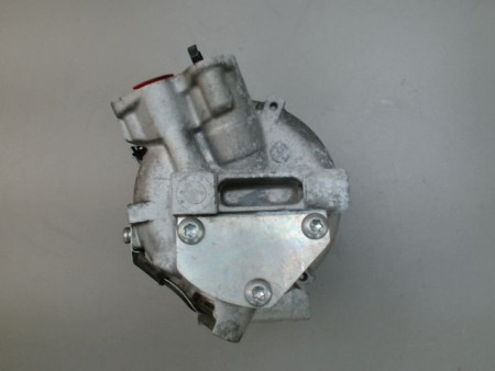 COMPRESSEUR AIR CONDITIONNE RENAULT CLIO