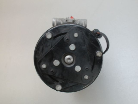 COMPRESSEUR AIR CONDITIONNE OPEL ZAFIRA