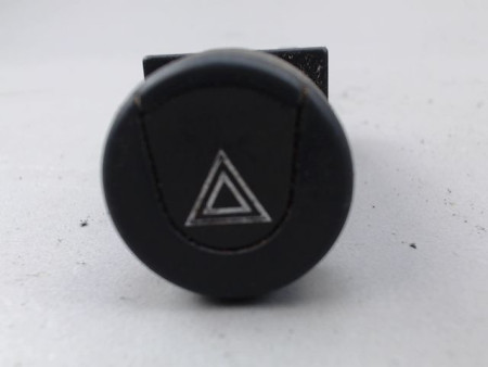 BOUTON DE WARNING PEUGEOT 306