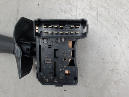 COMMANDE ESSUIE GLACE DACIA LOGAN