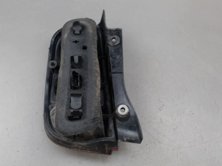 FEU ARRIERE DROIT NISSAN MICRA