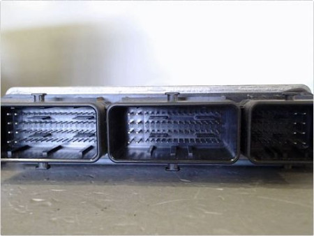 CALCULATEUR MOTEUR DACIA DOKKER