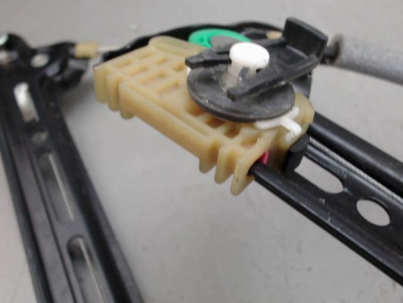 MECANISME LEVE-GLACE AVANT GAUCHE CITROEN C4