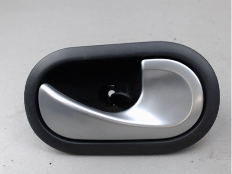 POIGNEE INTERIEURE PORTE AVANT DROIT RENAULT MODUS