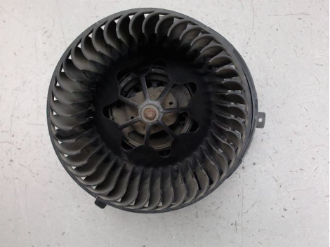 MOTEUR VENTILATEUR CHAUFFAGE SKODA OCTAVIA
