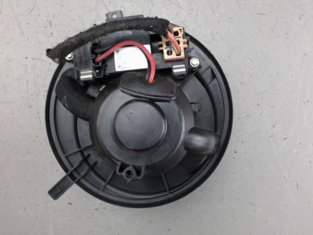 MOTEUR VENTILATEUR CHAUFFAGE SKODA OCTAVIA