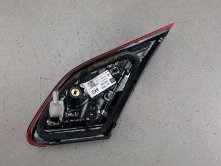 FEU ARRIERE INTERIEUR GAUCHE OPEL CORSA