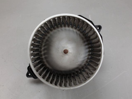 MOTEUR VENTILATEUR CHAUFFAGE PEUGEOT PARTNER