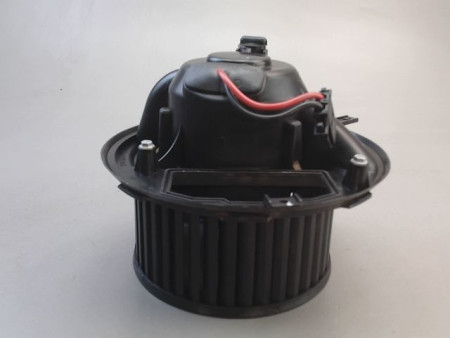 MOTEUR VENTILATEUR CHAUFFAGE VOLKSWAGEN SCIROCCO