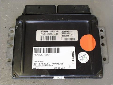 CALCULATEUR MOTEUR RENAULT CLIO