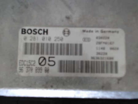 CALCULATEUR MOTEUR PEUGEOT 206